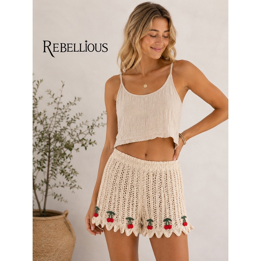 Rebellion Fashion Crochet Cherry Embroidered Scallop Hem Shorts Cream XS